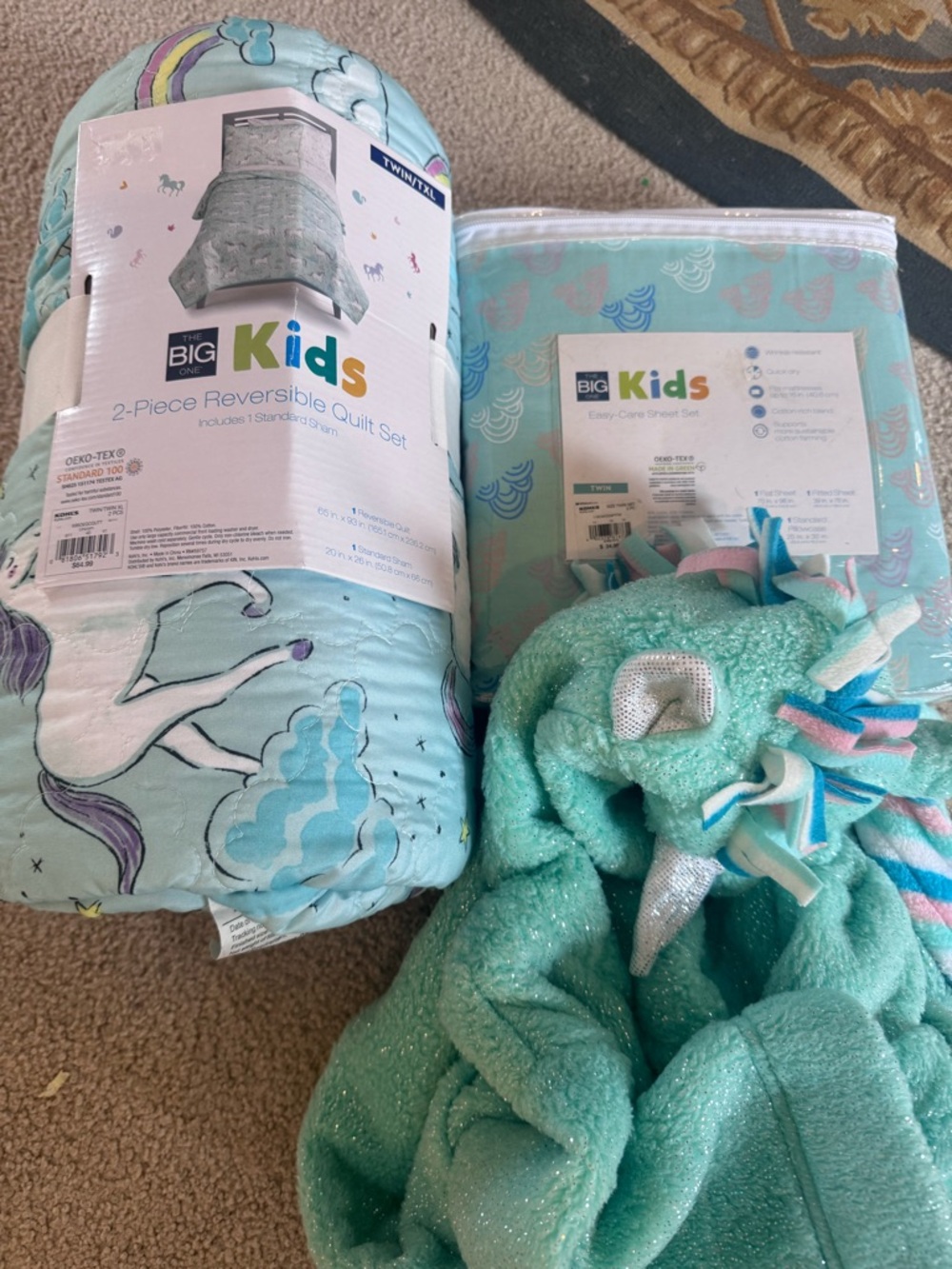 The Big One Kids Aqua Unicorn Reversible Quilt Set